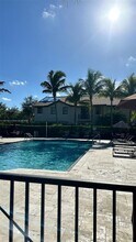 3173 NW 102nd Path in Doral, FL - Building Photo - Building Photo