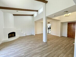 6514 N 13th Dr in Phoenix, AZ - Foto de edificio - Building Photo