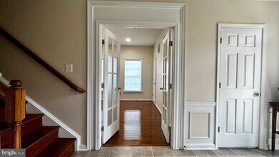 5035 Cool Fountain Ln in Centreville, VA - Building Photo - Building Photo