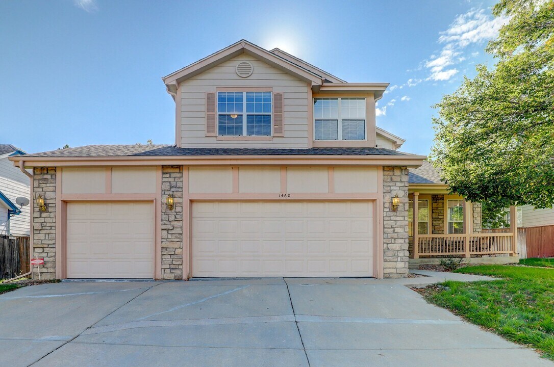 1460 Foxtail Dr in Broomfield, CO - Building Photo