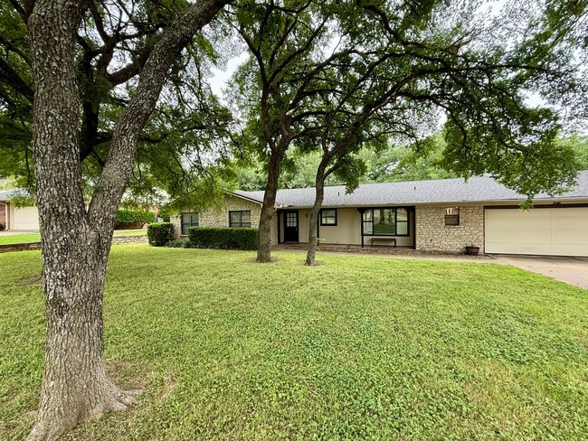 property at 4011 Fairway Dr