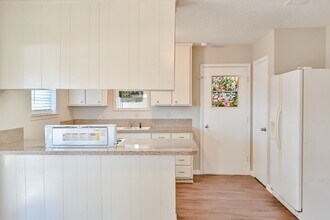 316 Wallace Dr in Crowley, TX - Building Photo - Building Photo