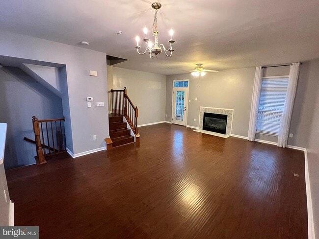 property at 439 Amelanchier Ct
