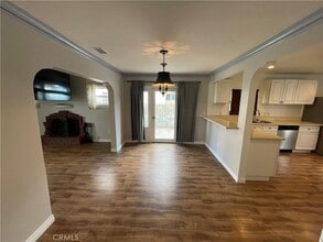 1407 S Ross St in Santa Ana, CA - Foto de edificio - Building Photo