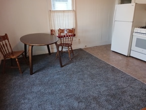 721 W Main St in Muncie, IN - Building Photo - Building Photo