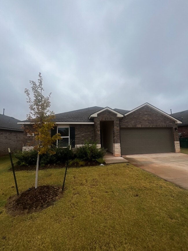 property at 10521 SW 41st St