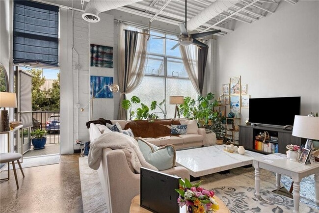 property at 5200 Peachtree Rd