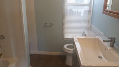 55 Diamond Ave NE in Grand Rapids, MI - Building Photo - Building Photo