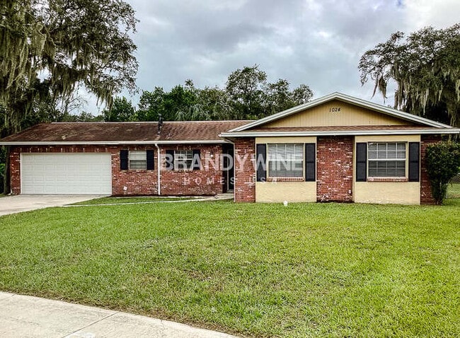 property at 1024 Hallwood Loop