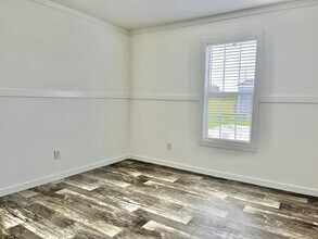 16087 St John's Cir in North Fort Myers, FL - Building Photo - Building Photo