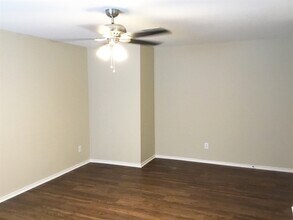 12179 Dawson Cir in San Antonio, TX - Building Photo - Building Photo