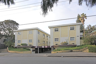 Twin Comfort Apartments in East Palo Alto, CA - Building Photo - Building Photo