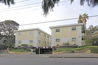 Twin Comfort Apartments in East Palo Alto, CA - Foto de edificio - Building Photo