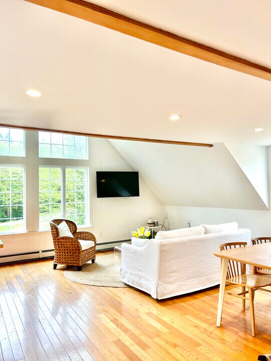 67 Regatta Dr in Freeport, ME - Building Photo