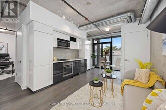 109 Wolseley St in Toronto, ON - Building Photo - Building Photo