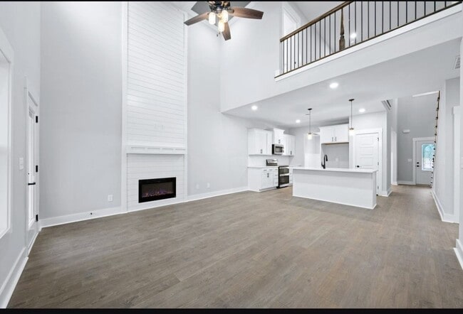 955 Alton Dr in Clarksville, TN - Building Photo - Building Photo