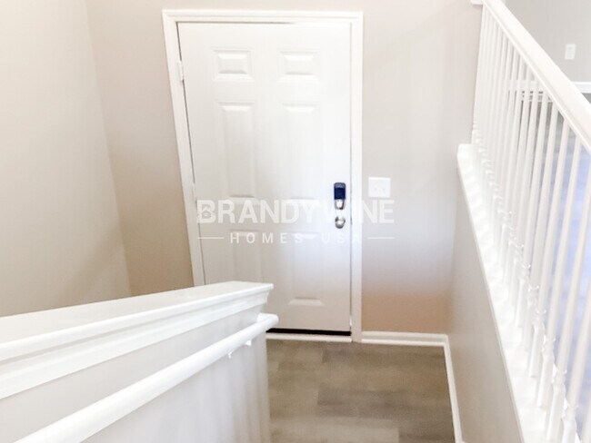 18619 Woodruff St in Smithville, MO - Foto de edificio - Building Photo