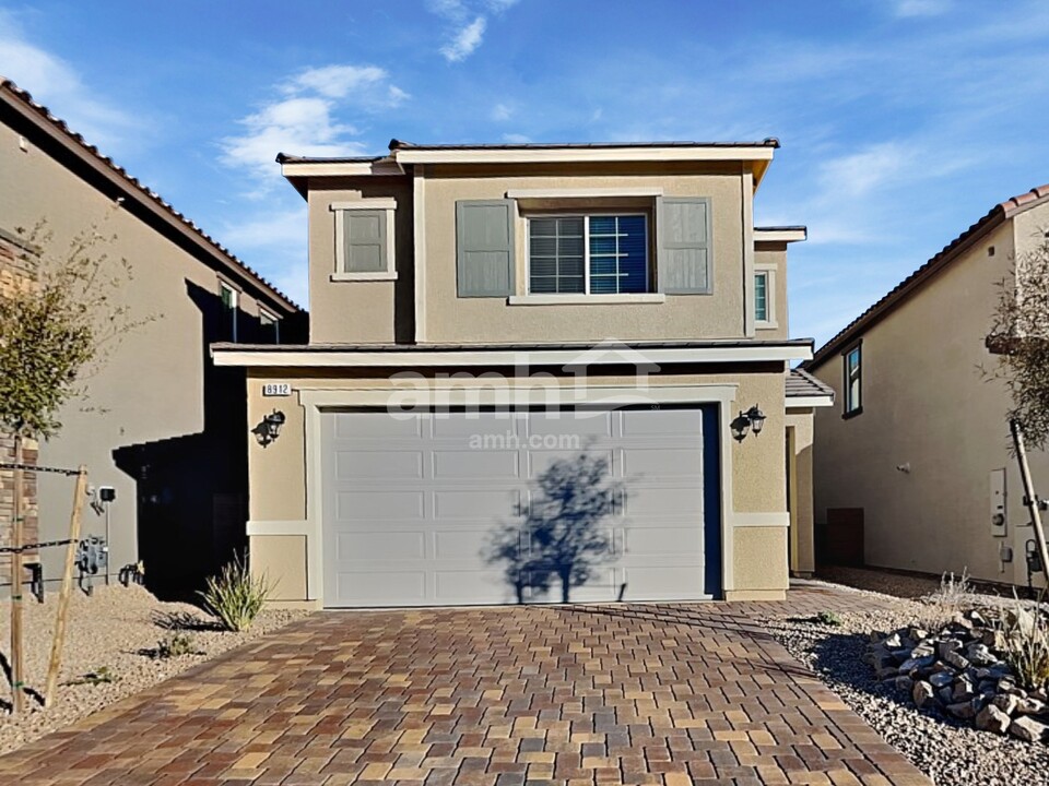 8912 Dwarf Chin Ave in Las Vegas, NV - Building Photo