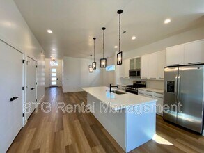 152 S Desert Saguaro Ln in Washington, UT - Building Photo - Building Photo