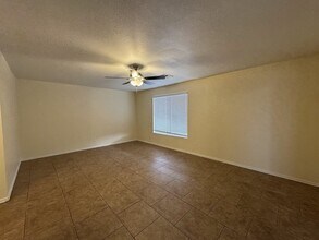 5517 W Roma Ave in Phoenix, AZ - Building Photo - Building Photo