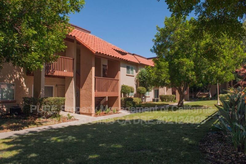 210 Chambers St in El Cajon, CA - Building Photo