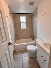 540 NW 7th St in Miami, FL - Building Photo - Building Photo