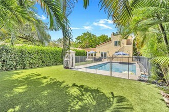1503 Genoa St in Coral Gables, FL - Building Photo - Building Photo