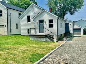 65 May St in Fairfield, CT - Building Photo