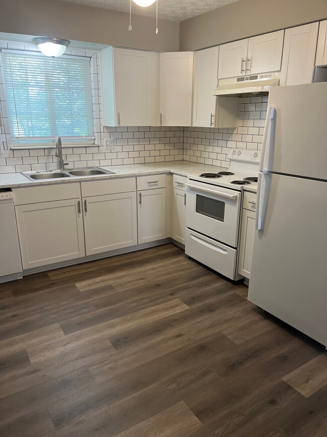 property at 4963 Massillon Rd