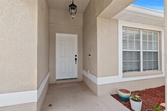 11366 Riddle Dr in Spring Hill, FL - Building Photo - Building Photo