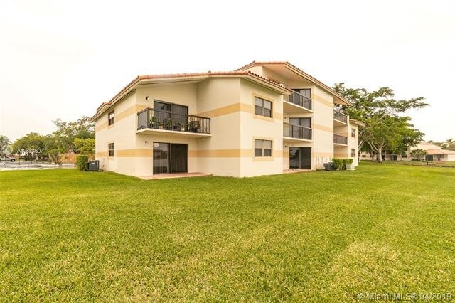 9777 Nob Hill Ct-Unit -9777 in Sunrise, FL - Building Photo - Building Photo