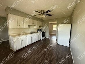 6407 E Piccadilly Rd in Muncie, IN - Building Photo - Building Photo