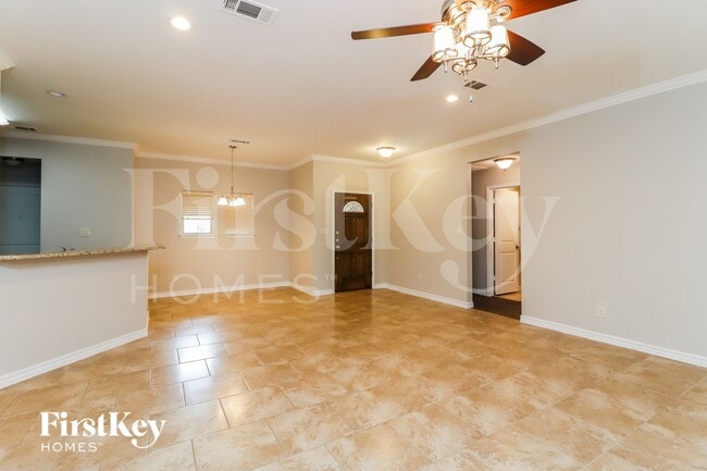 2010 Lindentree Dr in Weatherford, TX - Building Photo - Building Photo