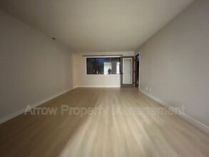 2380 N 44th St in Lincoln, NE - Building Photo - Building Photo