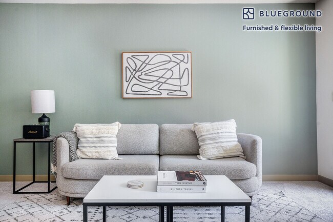 5211 DeMarcus Blvd in Dublin, CA - Building Photo - Building Photo