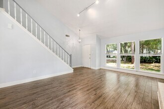 43 N Cypress Pine Dr in Spring, TX - Building Photo - Building Photo
