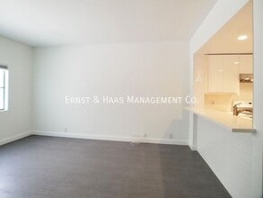 730 W 4th St in Long Beach, CA - Building Photo - Building Photo