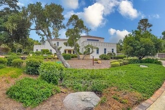 2831 17 Mile Dr in Pebble Beach, CA - Building Photo - Building Photo