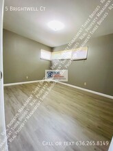 5 Brightwell Ct in Florissant, MO - Building Photo - Building Photo