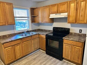 2135 Purser Dr in Charlotte, NC - Building Photo - Building Photo