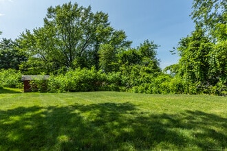 6 Morrison St in Vernon, CT - Building Photo - Building Photo
