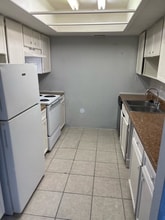 2820 S Bartell Dr in Houston, TX - Building Photo - Building Photo