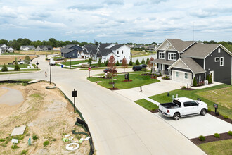 Inverness in Dardenne Prairie, MO - Foto de edificio - Building Photo