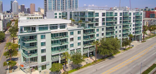 111 N 12th St, Unit 1618 in Tampa, FL - Building Photo - Building Photo
