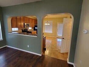 2108 Rockland Dr in Austin, TX - Building Photo - Building Photo