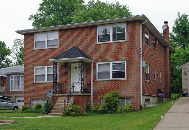 306 Timberlake Ave in Erlanger, KY - Foto de edificio - Building Photo