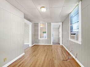 1709 W Gaulbert Ave in Louisville, KY - Building Photo - Building Photo