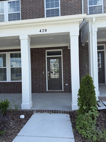 420 Seneca St in Lebanon, TN - Building Photo - Building Photo