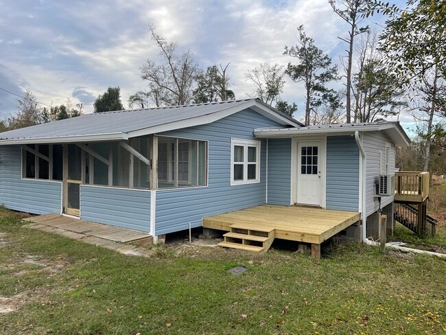 611 Jehu Rd in Wewahitchka, FL - Building Photo - Building Photo