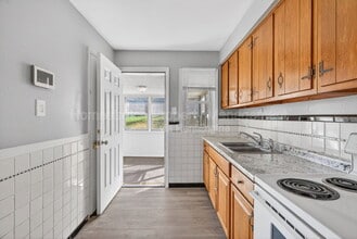 1214 Forest Home Dr in St. Louis, MO - Building Photo - Building Photo